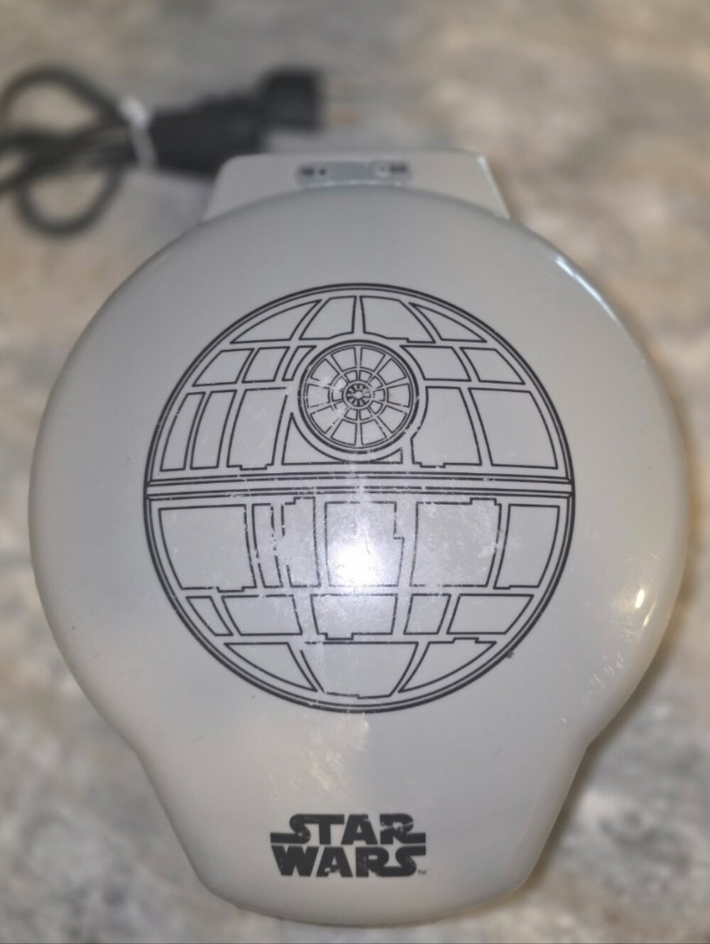 STAR WARS Death Star Waffle Maker Pancake Appliance Darth Vader Movie used